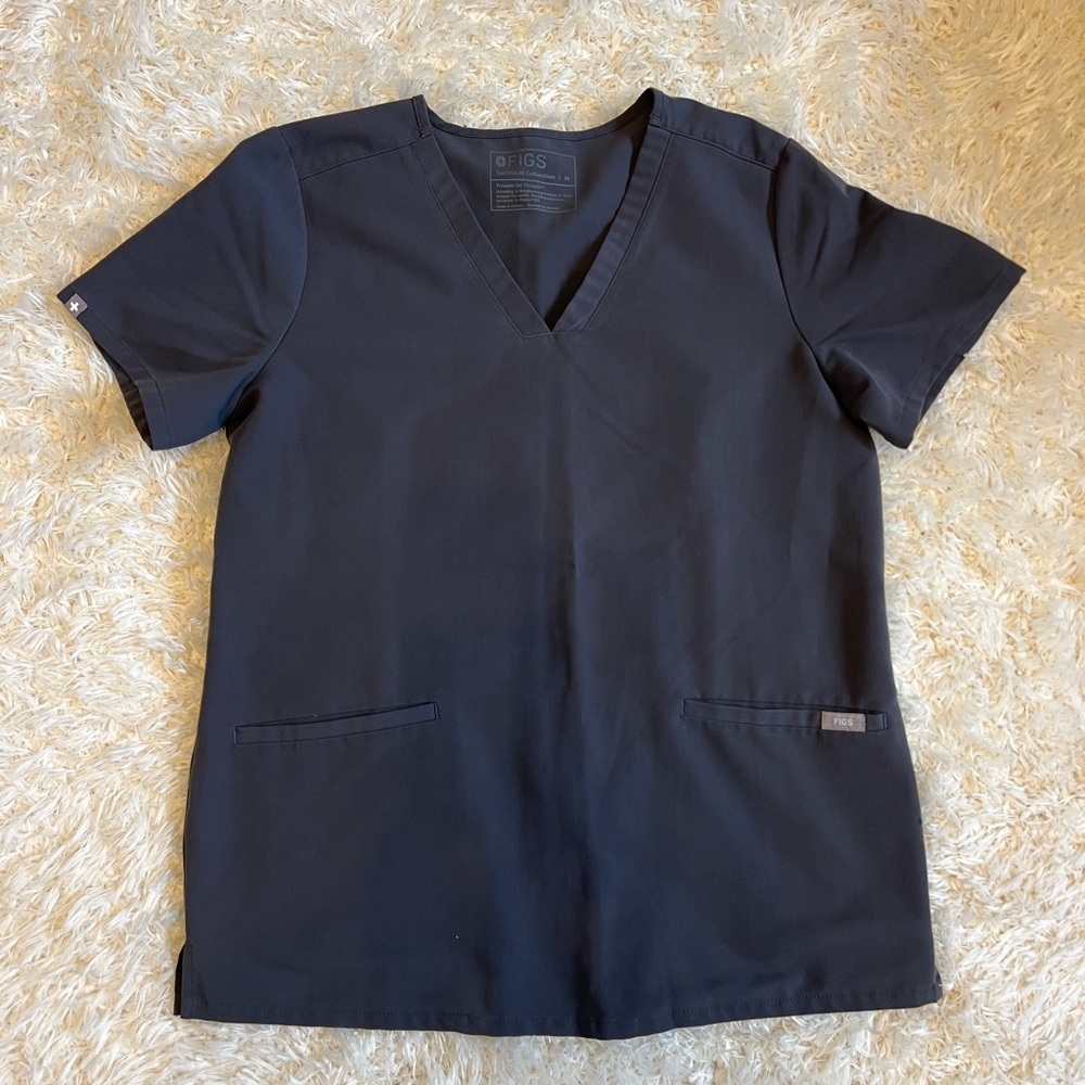 FIGS Casma scrub top medium charcoal gray